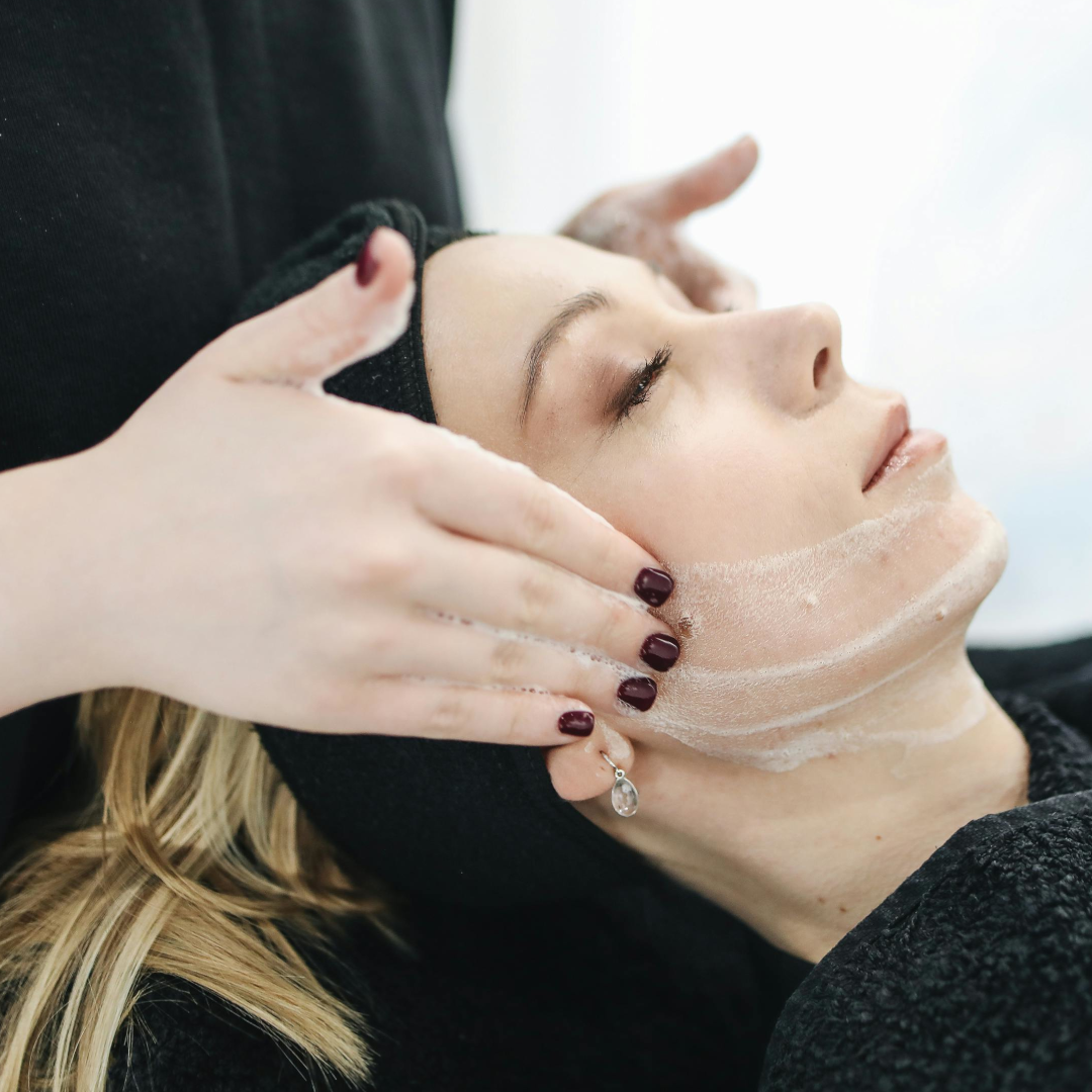 Acne under control: effective methods for combating blemishes and caring for problematic skin